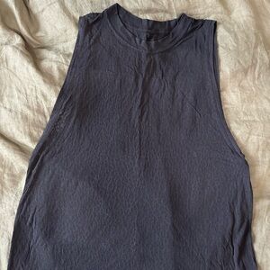 Lululemon Sleeveless Crewneck Tank Top - Black